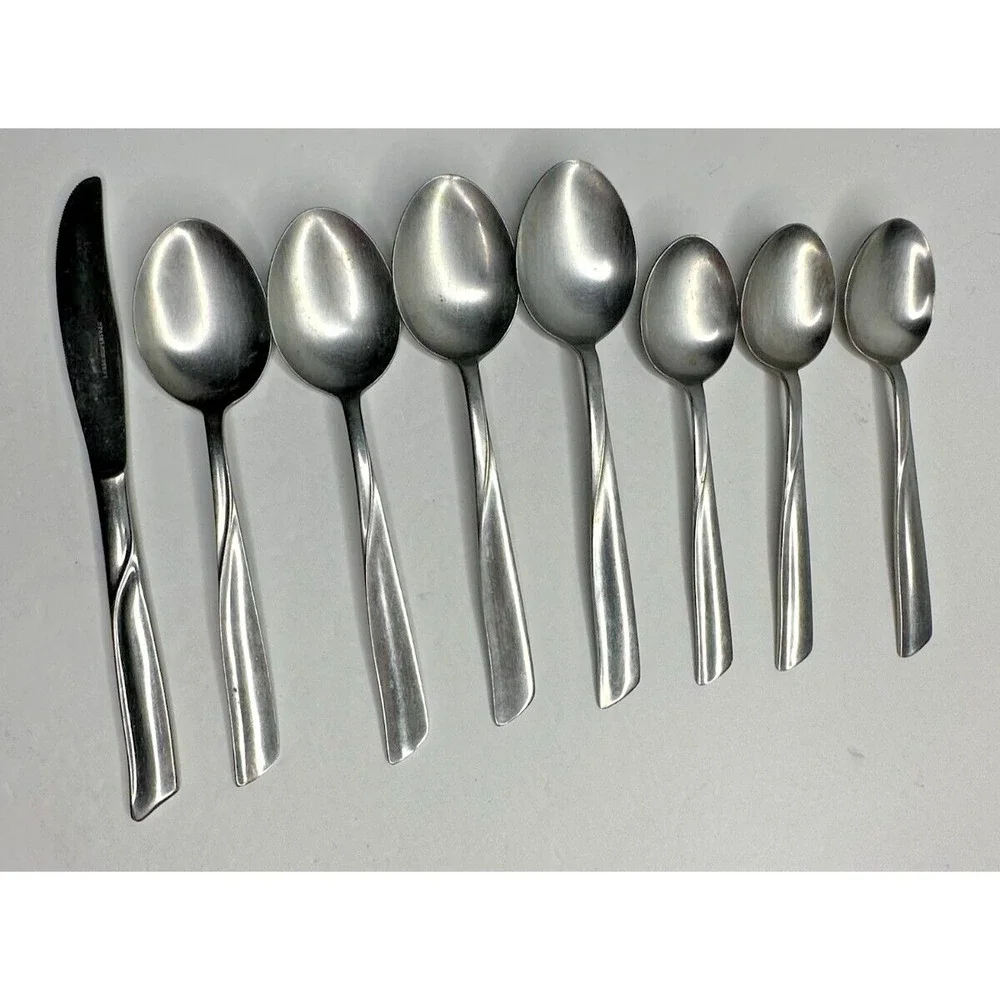 Ribbon Japan Stainless Flatware Replacement 8 Pc Teaspoon Spoon Knife VTG